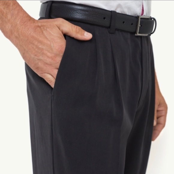 Tommy Bahama Other - Tommy Bahama Silk Pleated Pants - 33 x 30